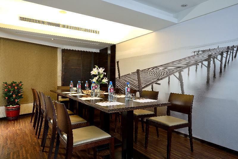 觀海樓海景大飯店 Hotel Cloud Riverside Tamsui Exterior foto